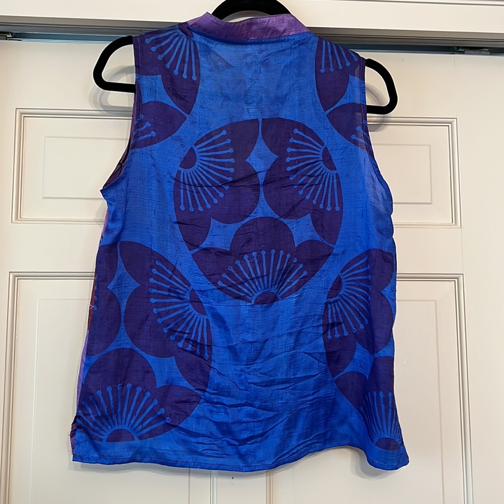 Silk Patterned Collared Top - image 2